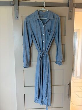 Faherty Light Blue denim Button‑Front Midi Shirt Dress with Tie Waist